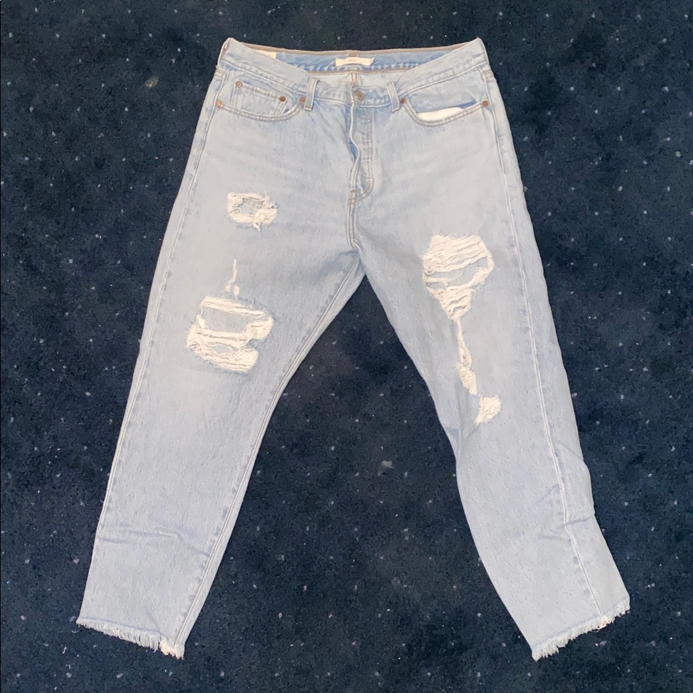 Levi’s Wedgie Straight Leg Distressed Jeans